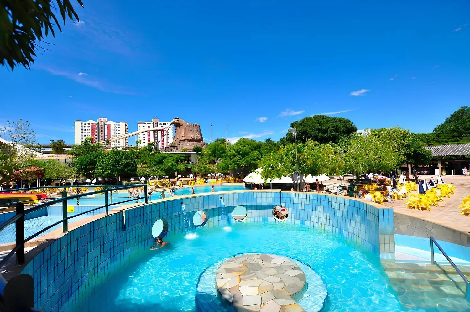 Apartment Spazzio Diroma - Acesso Gratuito Ao Acqua Park E Splash Caldas Novas
