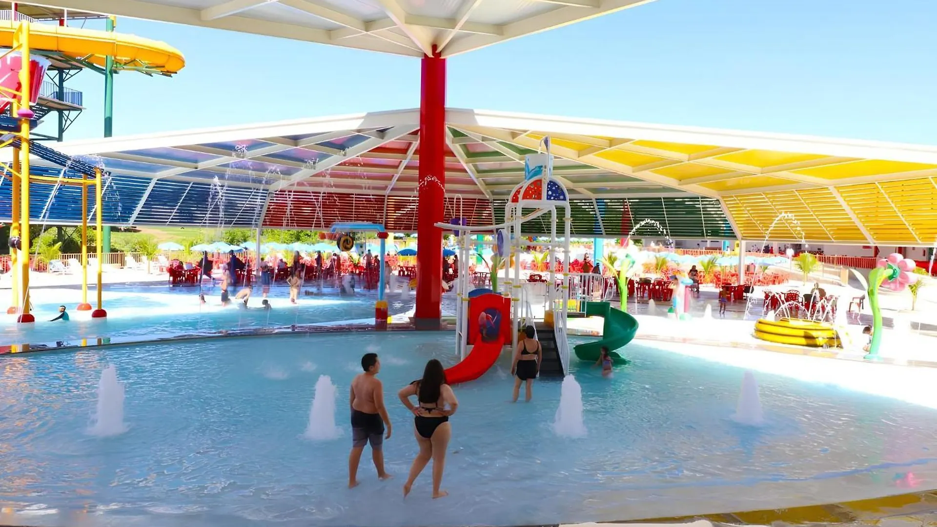 Spazzio Diroma - Acesso Gratuito Ao Acqua Park E Splash Caldas Novas